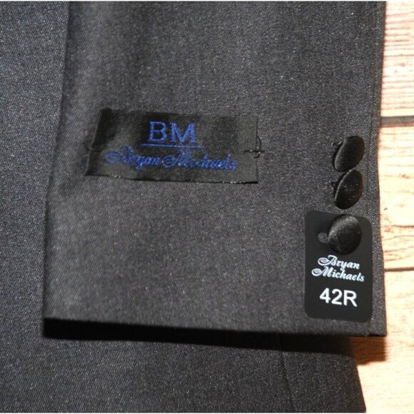 NWT Bryan Michaels Charcoal Gray & Black Tuxedo Suit Jacket Size 42R - Picture 4 of 9